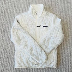Patagonia Ultra Light Weight Down Pullover.